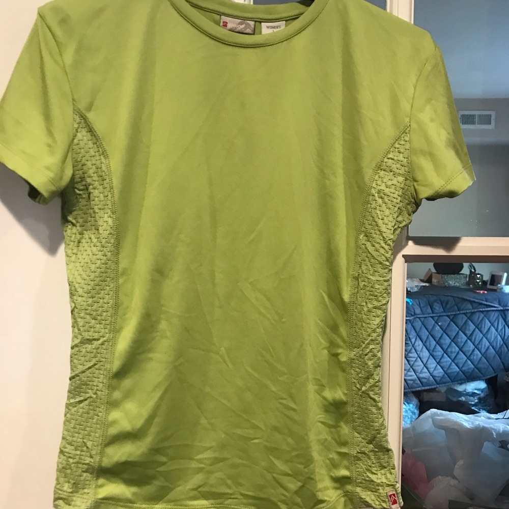 Alpine design top